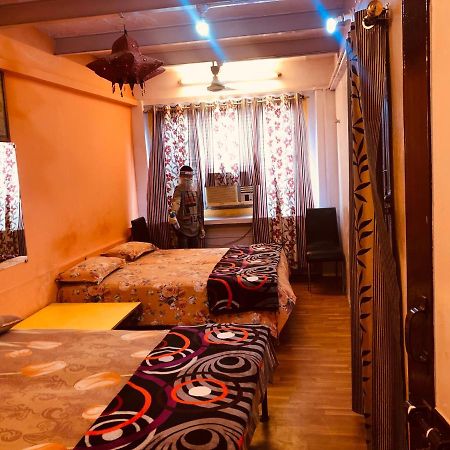 Golden Lodge Varanasi Eksteriør billede