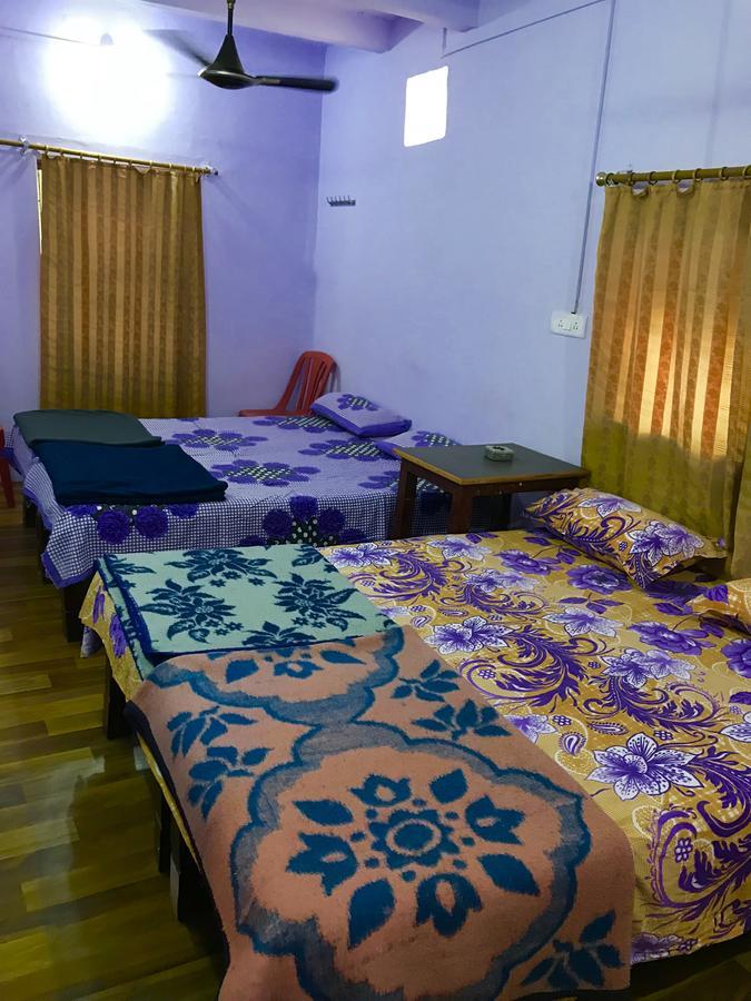 Golden Lodge Varanasi Eksteriør billede