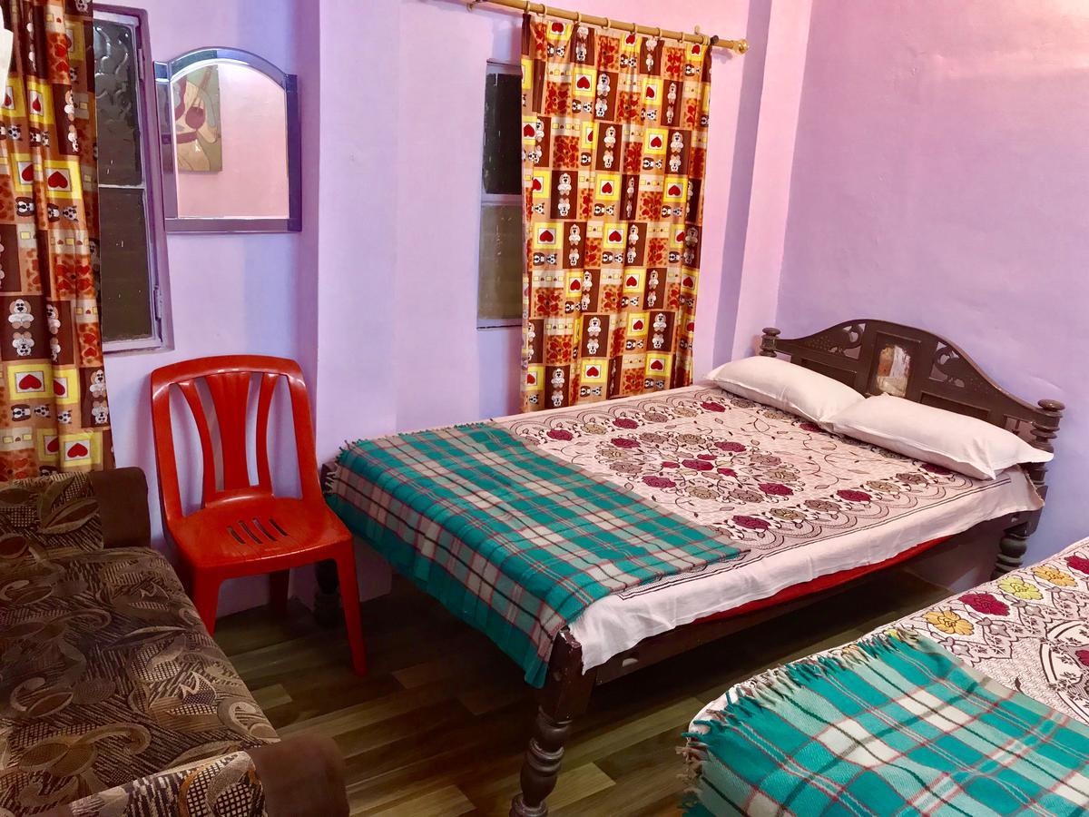 Golden Lodge Varanasi Eksteriør billede